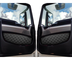 Boky prošívané do dveří M TGX černé